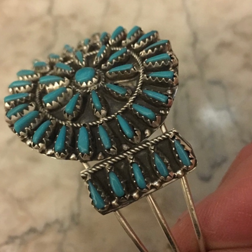 Native American Zuni Cluster Turquoise Bracelet SS